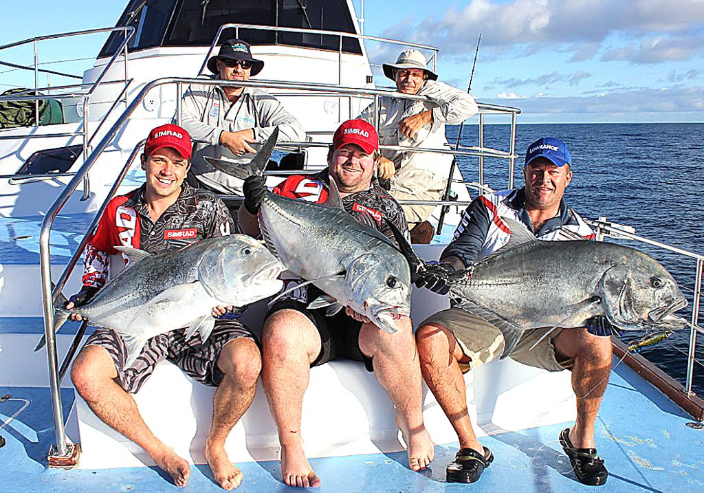 Peter Mueller and Sid Boshammer (rear) with the Simrad crew on a recent trip with Freedom Whale Watch and Charters. Peter Mueller and Sid Boshammer (rear) with the Simrad crew on a recent trip with Freedom Whale Watch and Charters.